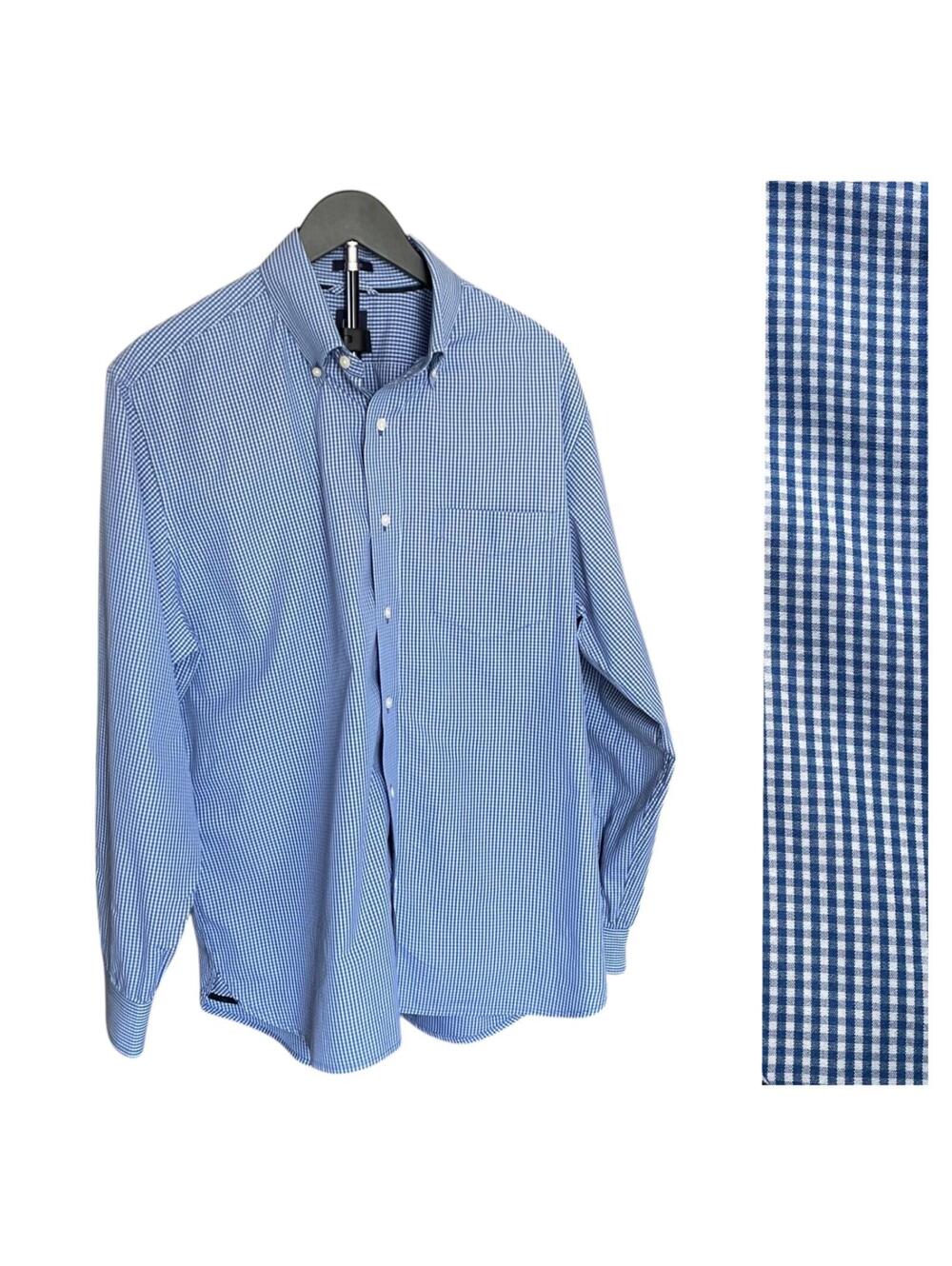 GAP Blue Gingham Button Down Shirt Mens Large LS Classic Fit